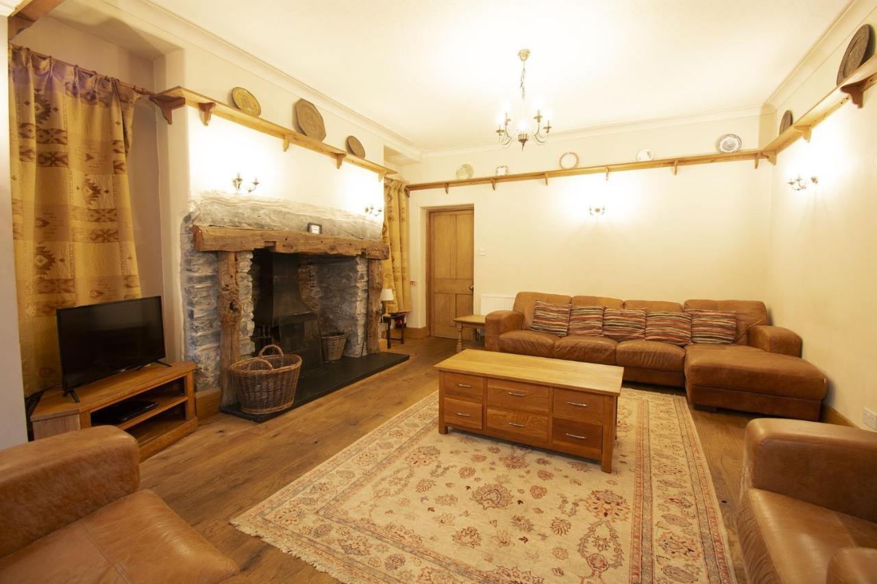 Villa Bridge House With Private Hot Tub, Coniston Esterno foto