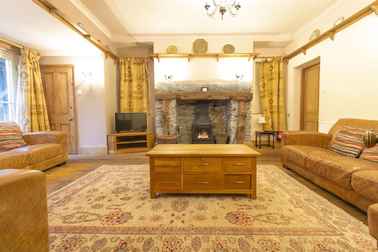 Villa Bridge House With Private Hot Tub, Coniston Esterno foto